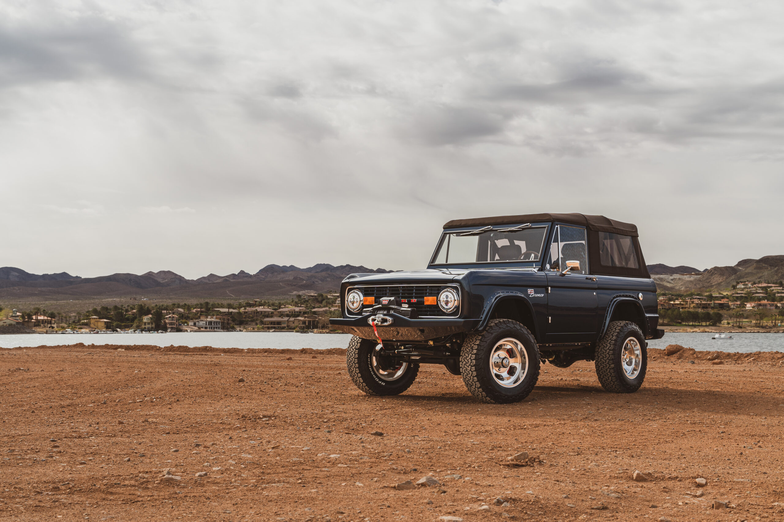 Gateway's Vintage 1966 Bronco Restomod Houses a F-150 V-8 Mill